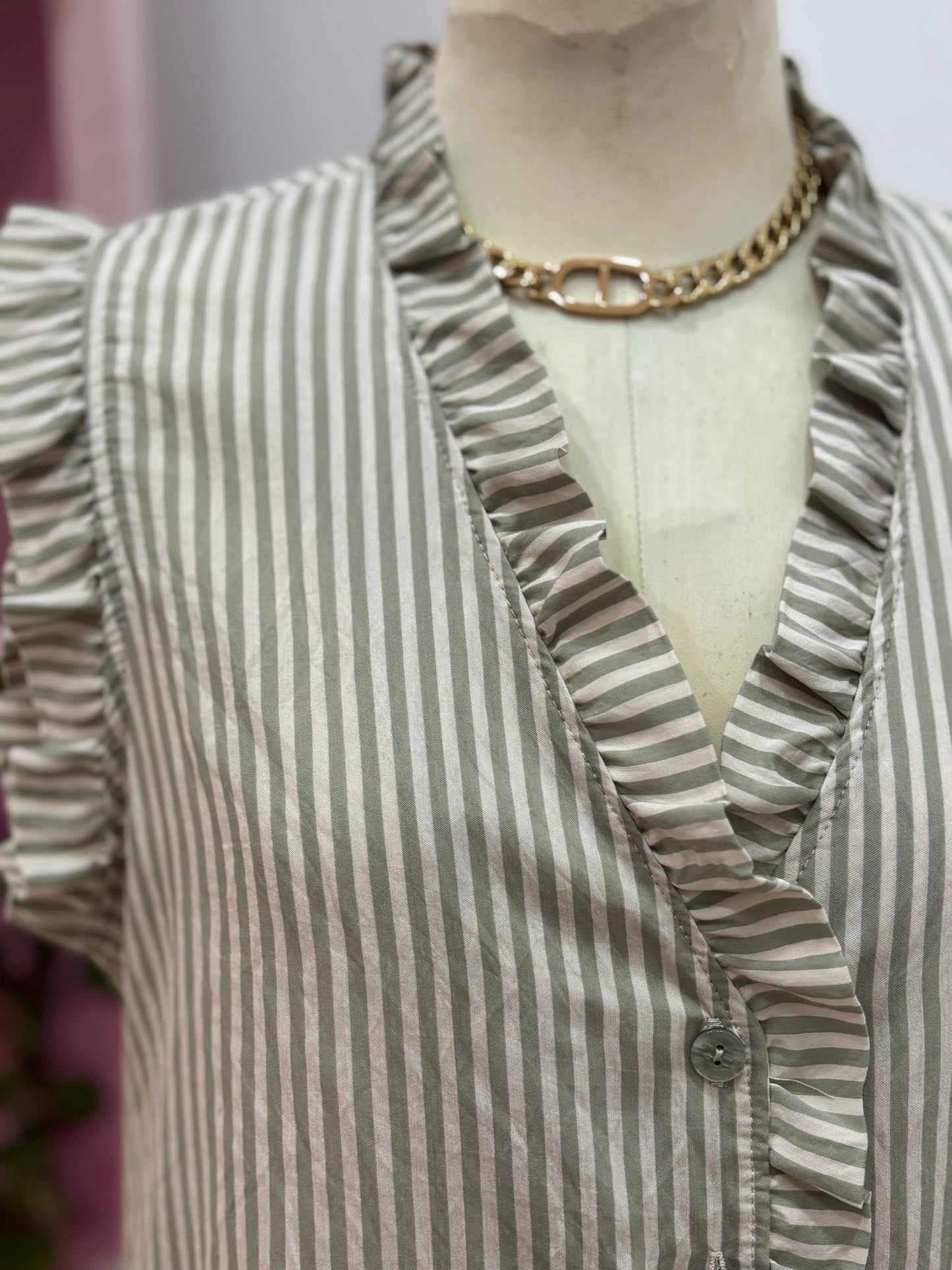 CAMISA RAYAS SIN MANGAS BERTA