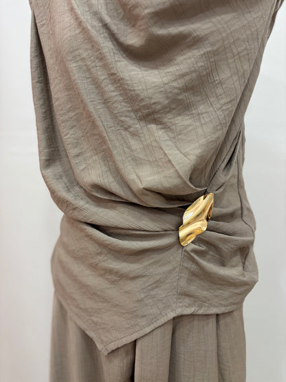 TOP BROCHE DORADO