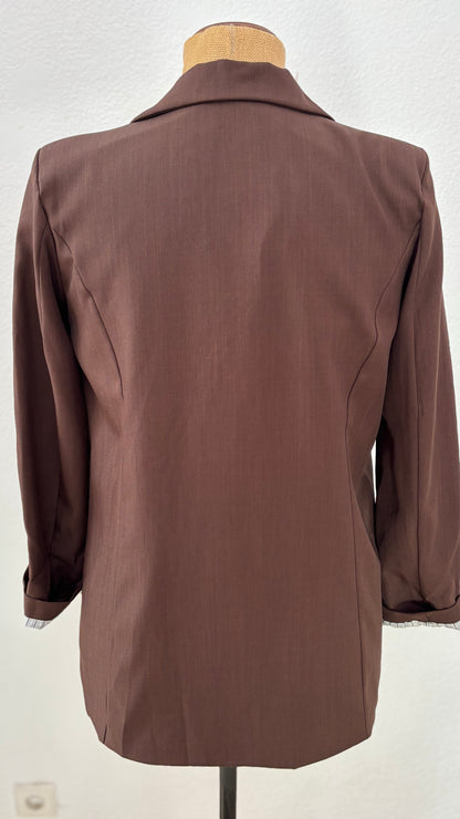 CHAQUETA MARRÓN