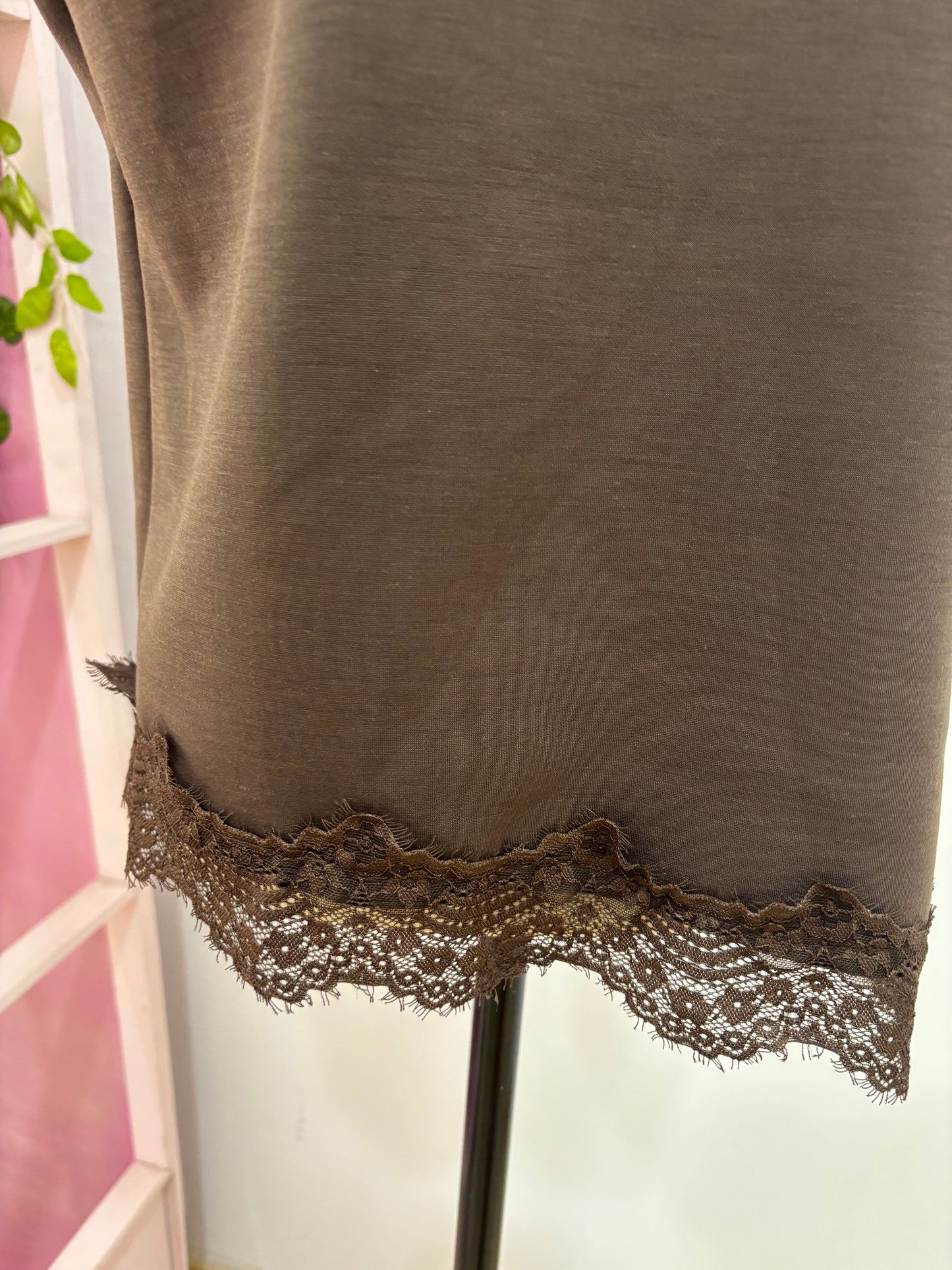 CAMISETA ENCAJE