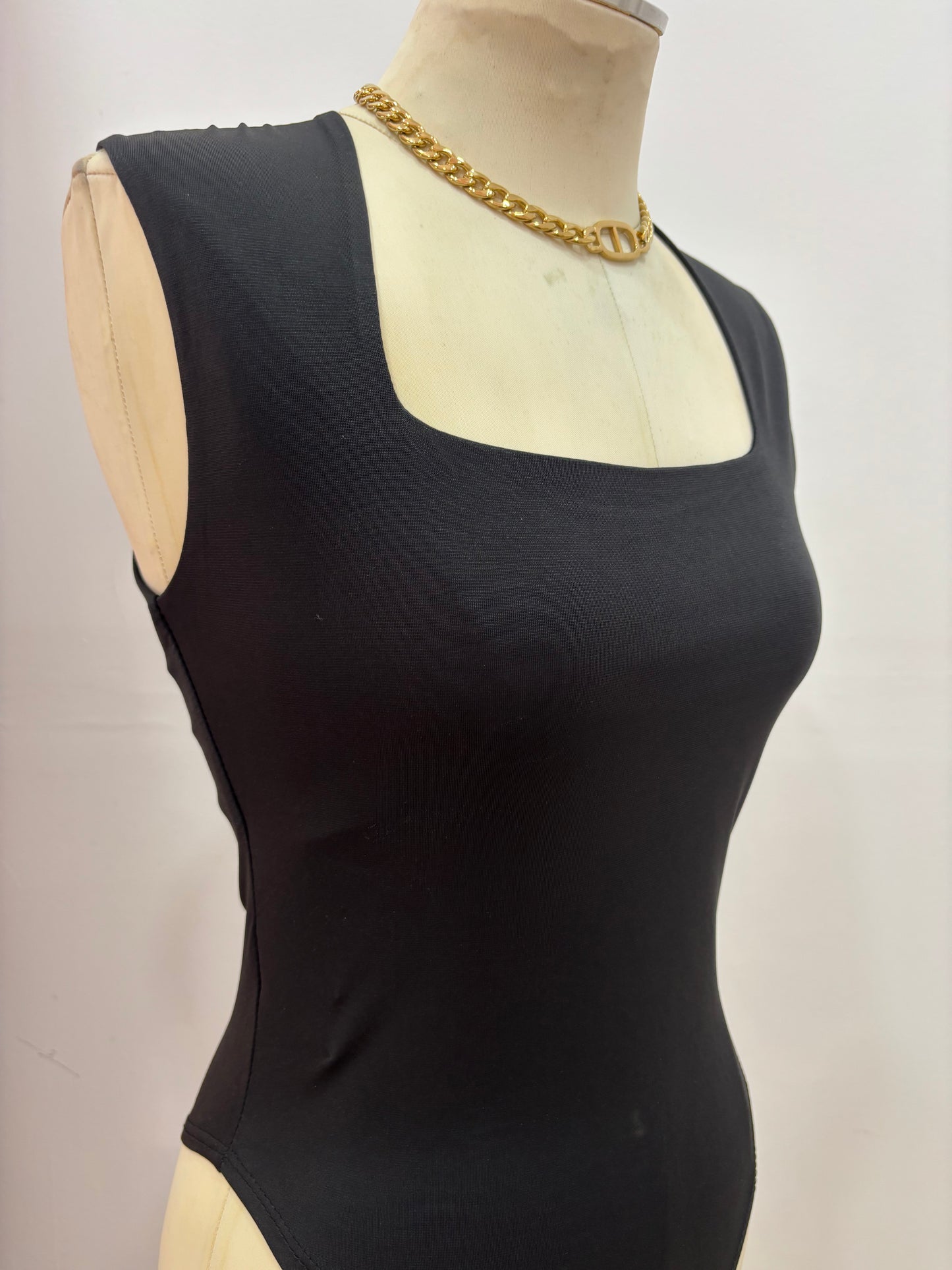 BODY TIRANTES