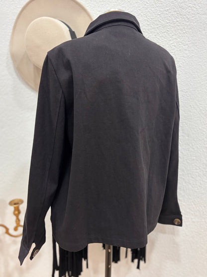 CHAQUETA NEGRA FLECOS